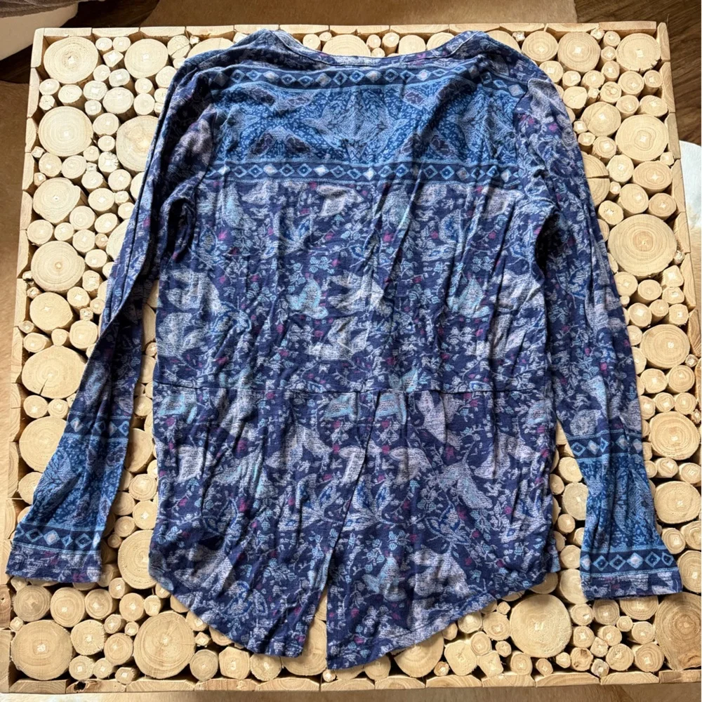 Lucky Brand Blue Printed Long Sleeve Top - Picture 3 of 3